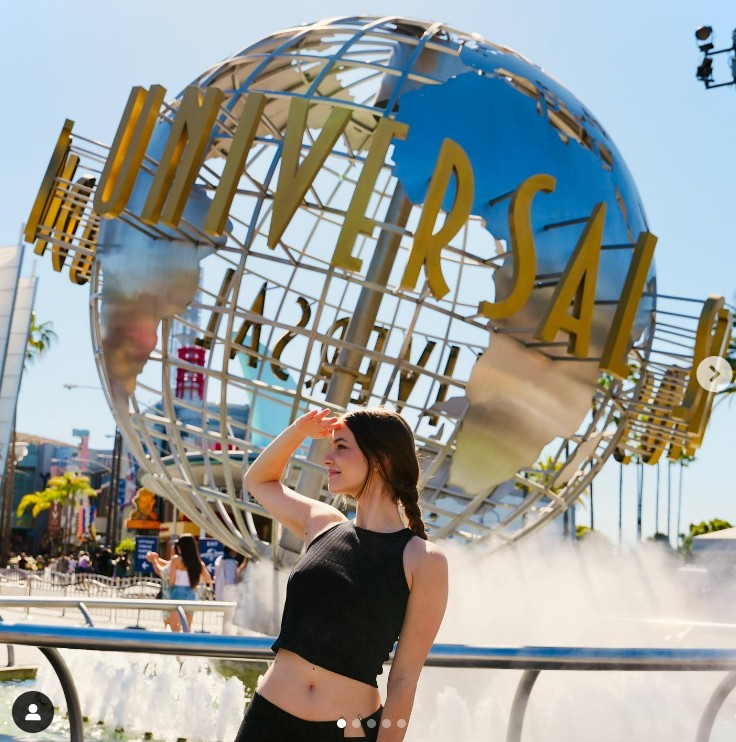 Palvin Babara az Universal Studioban