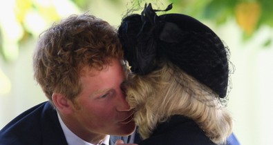 Nagyon kellemetlen dolog derült ki Kamilla királynő és Harry herceg kapcsolatáról