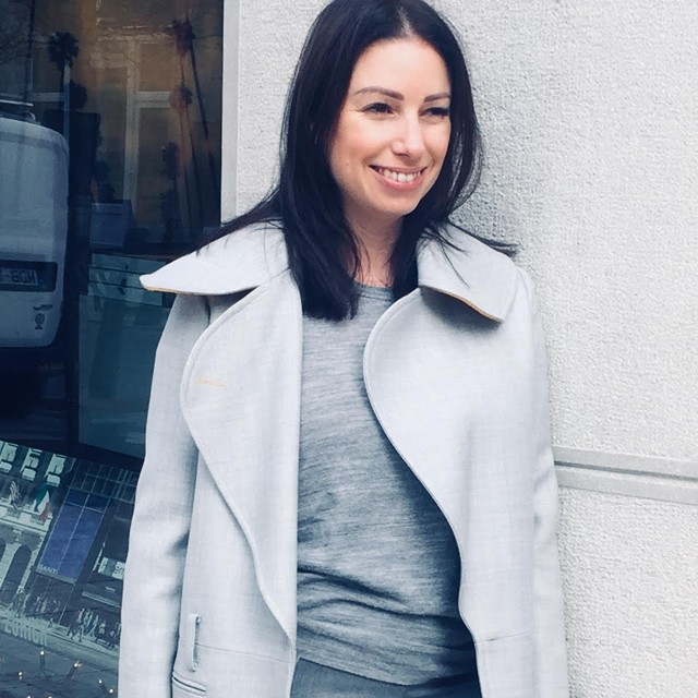 Gardróbnaplónk eheti vendége Cselényi Eszter, a Celeni alapítója!