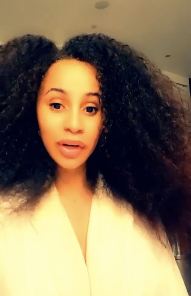 Cardi B eredeti haja