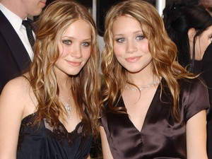 Ez hogy lehet? Mary-Kate Olsen évekkel öregebbnek tűnik ikertestvérénél!