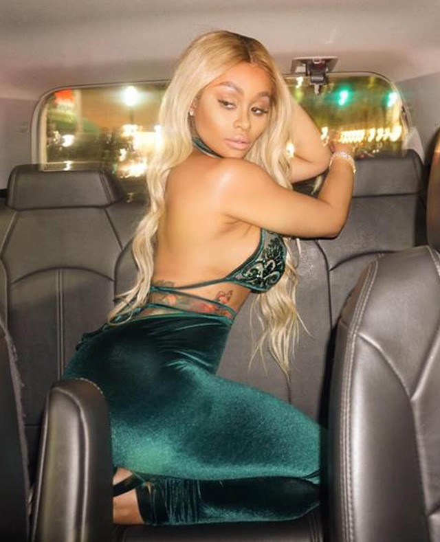 Rob Kardashian botrányos exbarátnője új pasival kavar