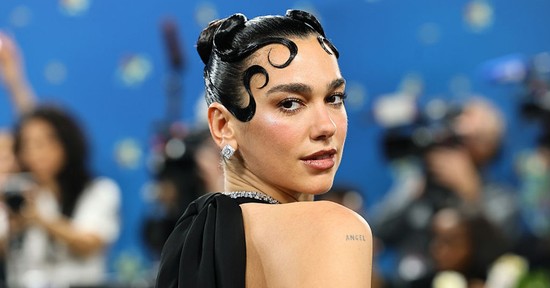 8 alkalom, amikor Dua Lipa arcpirítóan merész ruhában állt a vörös szőnyegre