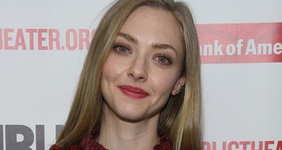 Nem láttad még Amanda Seyfriedet olyan ruhában, ami ennyire illet volna hozzá