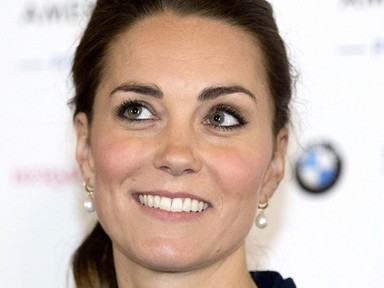 A legújabb trend: Láthatatlan fogszabályzó!