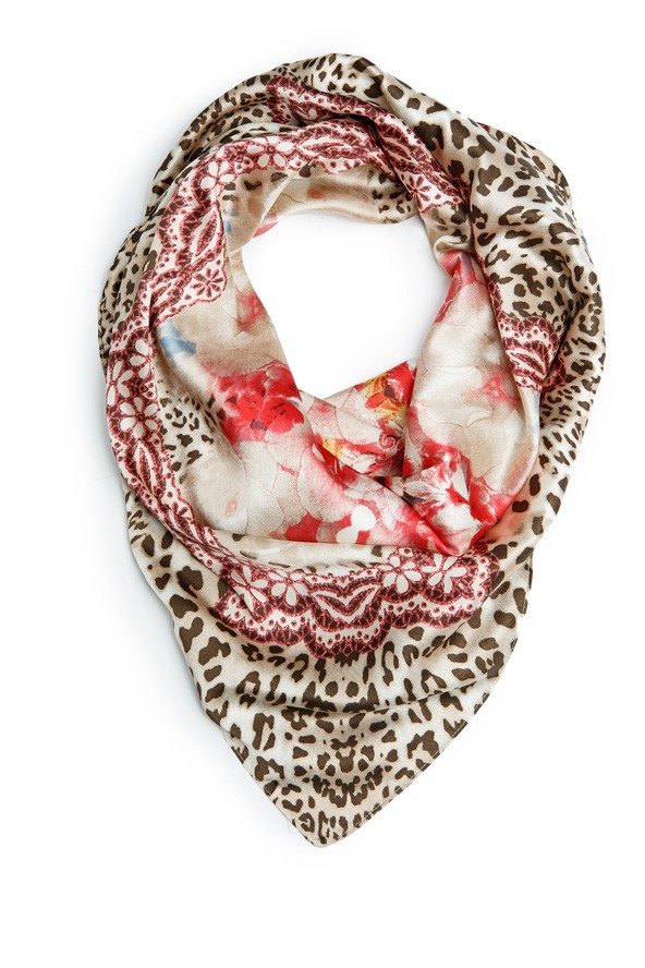 Kendő MANGO 6995 Ft