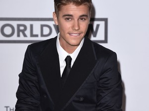 Te jó ég? Mire készül Justin Bieber és Karl Lagerfeld?