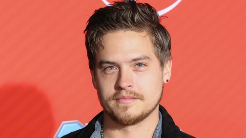 Dylan Sprouse dögös fotóitól eláll a lélegzetünk! - Palvin Barbi vőlegénye modellnek is tökéletes lenne