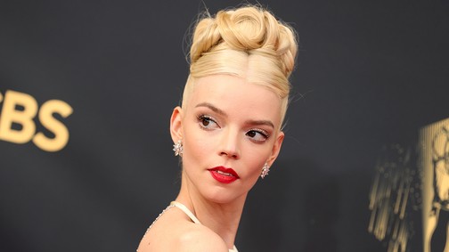 Anya Taylor-Joy Disney hercegnőként vonult be a 2021-es Emmy gálára