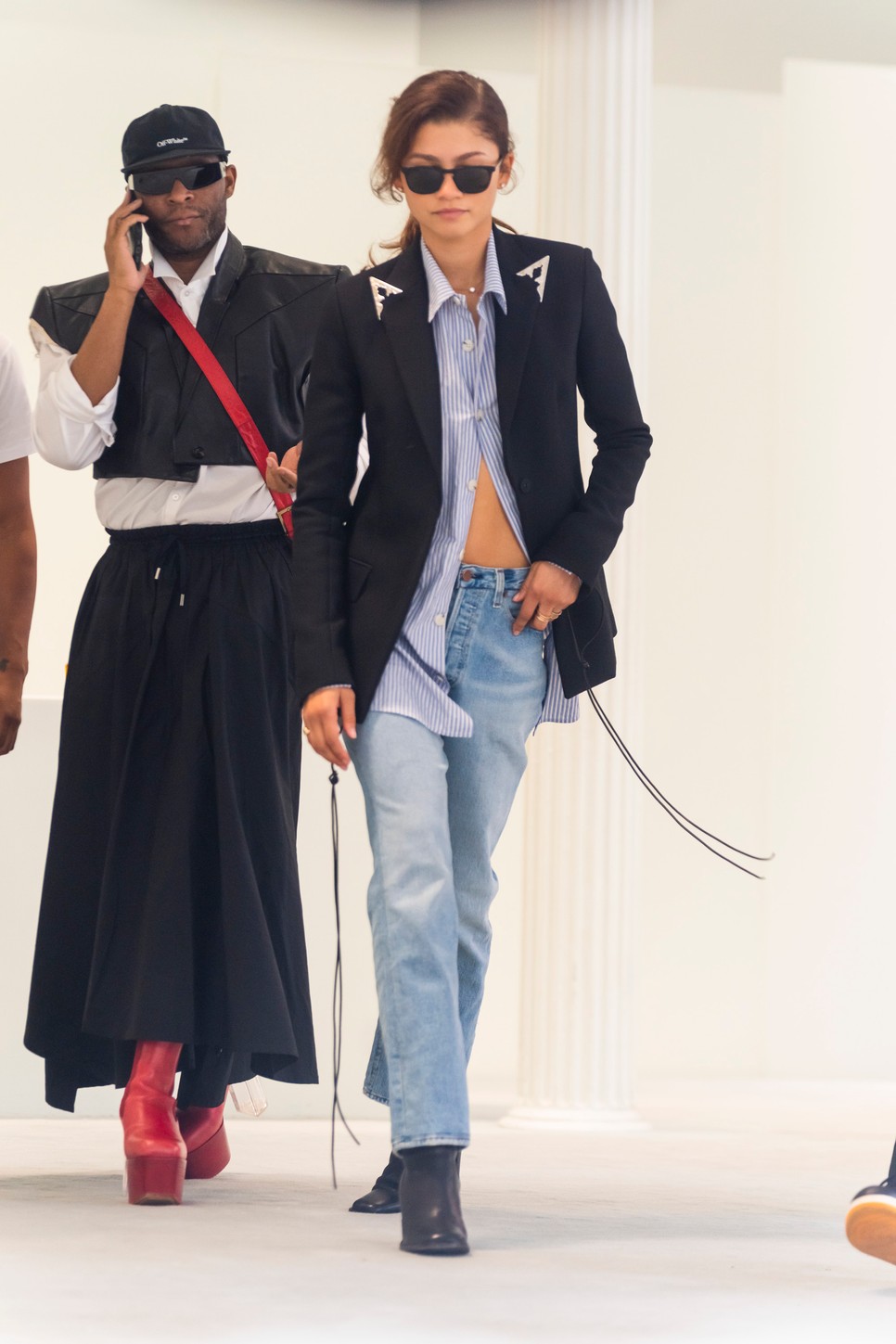 Zendaya megmutatja, hogyan emeld be a szezon kedvenc darabjait a hétköznapi öltözködésedbe