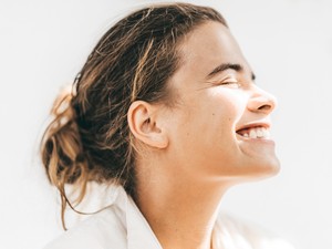 5 jel, hogy gyorsabban öregszel, mint ahogy az normális