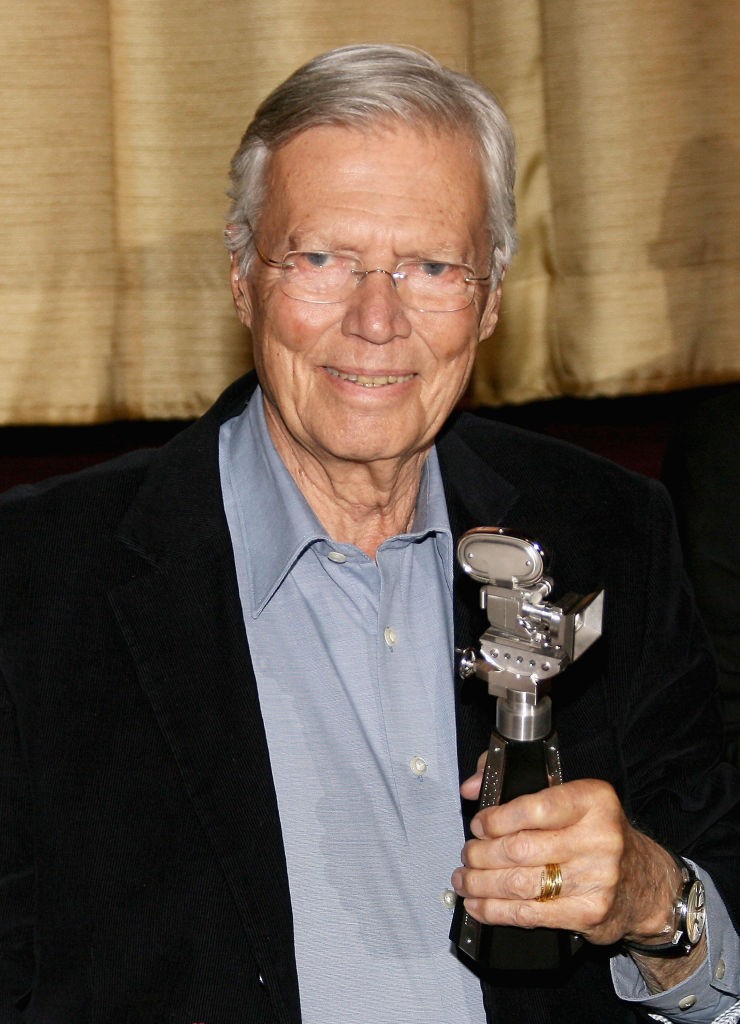 Karlheinz Böhm itt már visszavonultan élt, és egészségi állapota is romlani kezdett, de a Berlinale meghívására örömmel érkezett. Az eseményen több klasszikus filmjét vetítették újra – köztük természetesen a Sissi-trilógiát és a híres Peeping Tom című thrillert is, amely Böhm legsötétebb, de legelismertebb alakítása volt.