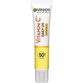 Vitamin C élénkítő fluid SPF 50+ GARNIER SKIN NATURALS 3999 Ft/40 ml -  GLAMOUR-kuponnal, 40% kedvezménnyel 2399 Ft. A kupon érvényes az ország összes ROSSMANN üzletében*, Online Drogériájában és mobilapplikáción keresztül a készlet erejéig, 2025. február 10-16. között.