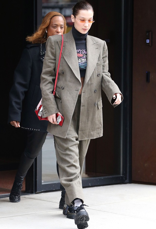 Bella Hadid utcai szettje