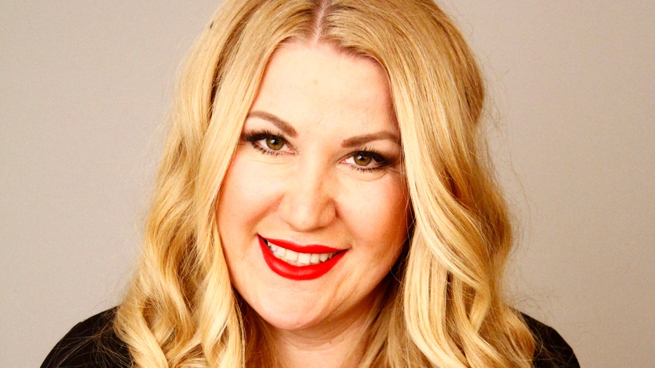 Minden nő gyönyörű! - Kozma Rita inspiráló kampányt indított