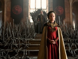 „A nők ugyanúgy akarják a szexet, mint a férfiak”, avagy végre egy kis botrány a Sárkányok házában