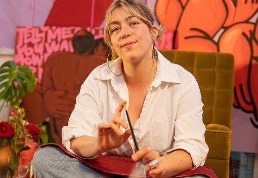 Erotika a festővásznon: meztelenség, mint mondanivaló Fülöp Luca művészetében