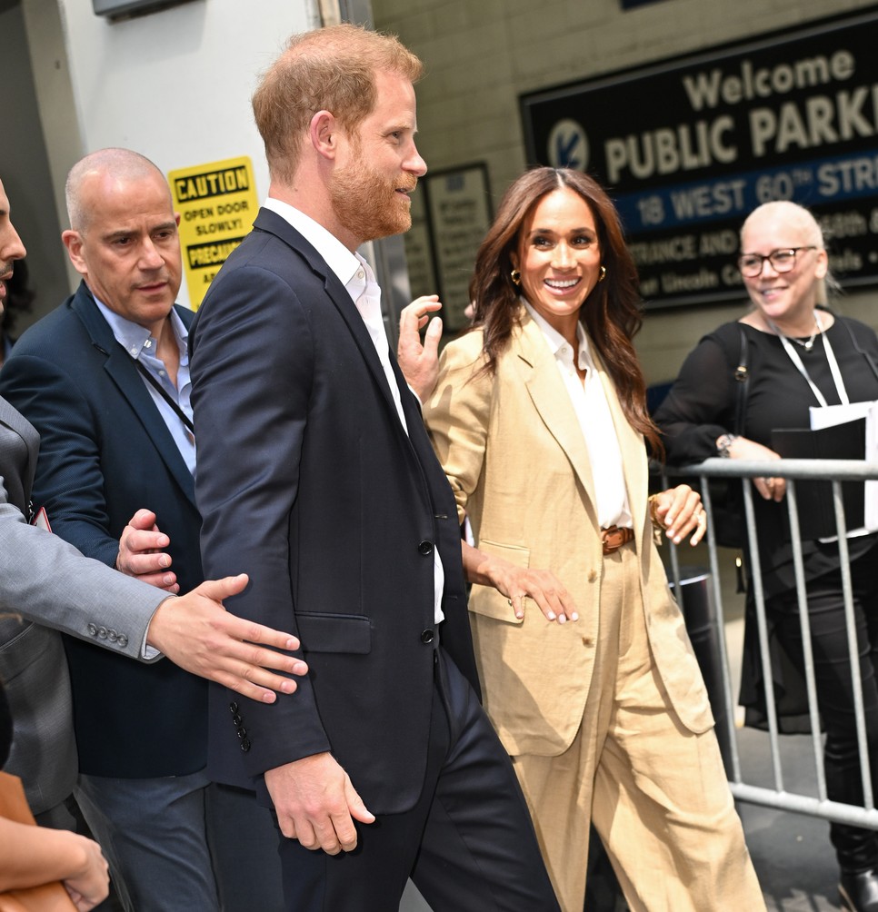 Nem volt kérdés, hogy Harry herceg is elkíséri Meghan Markle-t a konferenciára