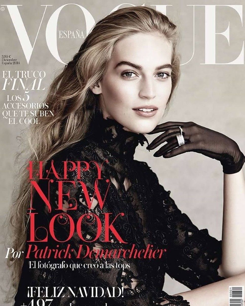 Axente Vanessát Patrick Demarchelier fényképezte a spanyol Vogue címlapjára