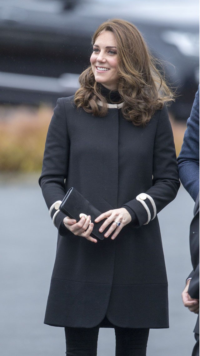 Kate Middleton terhes