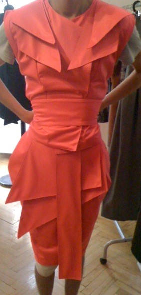 Nicki Minajnak készült darab, félkész állapotban 