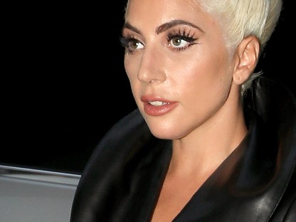 Lady Gaga olyan csodaszép smink nélkül, hogy nem jutunk szóhoz