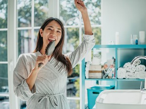 7 dolog a fürdőszobádban, amit most azonnal ki kell dobnod