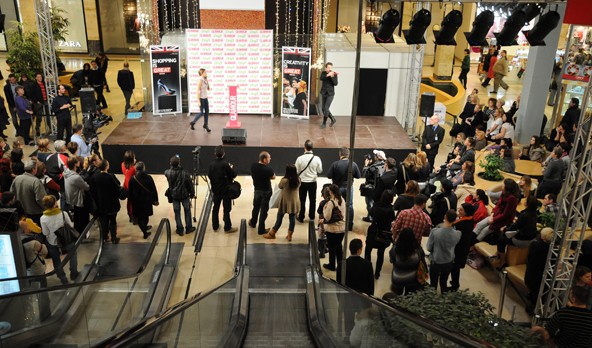 Ilyen volt felülnézetből az árverés