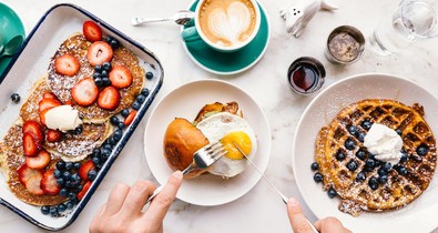 Ez az 5 legrosszabb étel, amit reggelire ehetsz: az egyikről nem is feltételeznéd, mennyit árthat