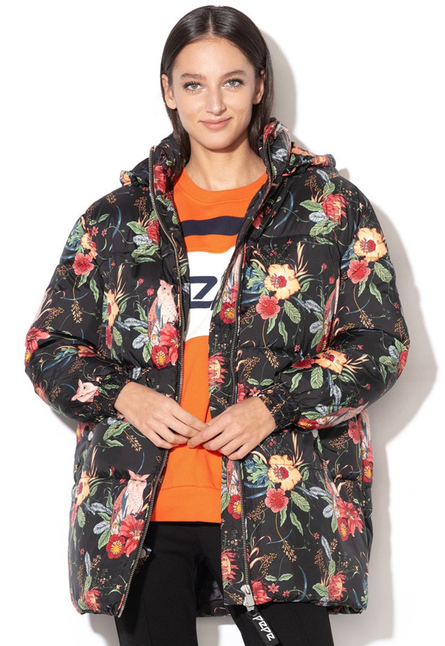 Pepe Jeans London MOST: 35 699 FtEredeti ár: 54 999 Ft