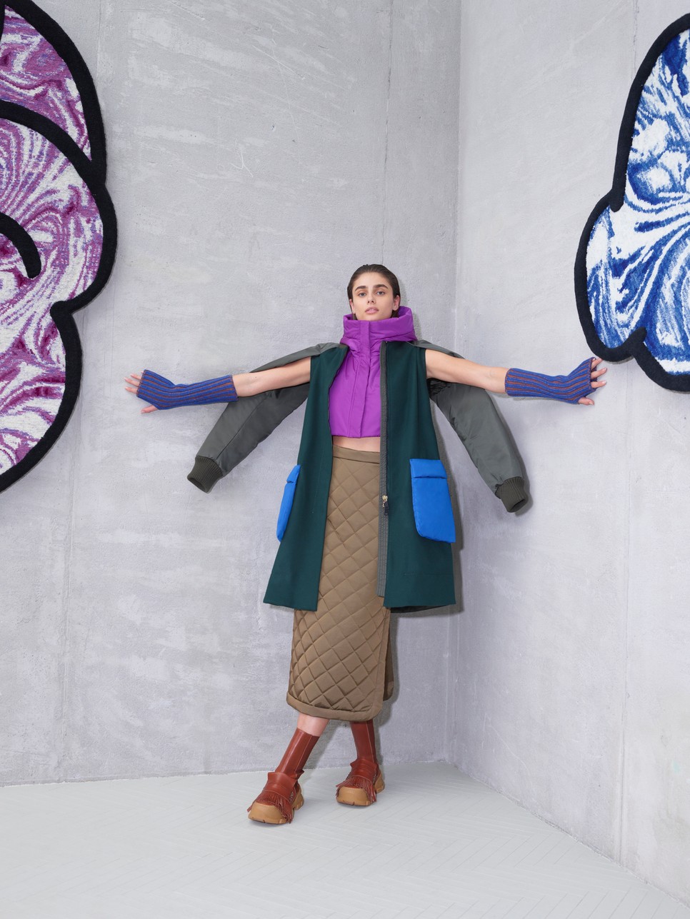 Taylor Hill 20220126 DC WeekendMaxMara SH11 029 44m xl