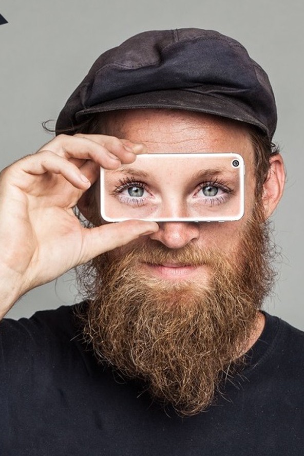 Segíts, ha már úgy is folyton a telefonod bámulod!