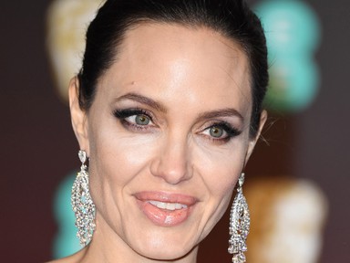 Angelina Jolie még vásárlás közben is olyan sikkes, hogy nincs rá szó