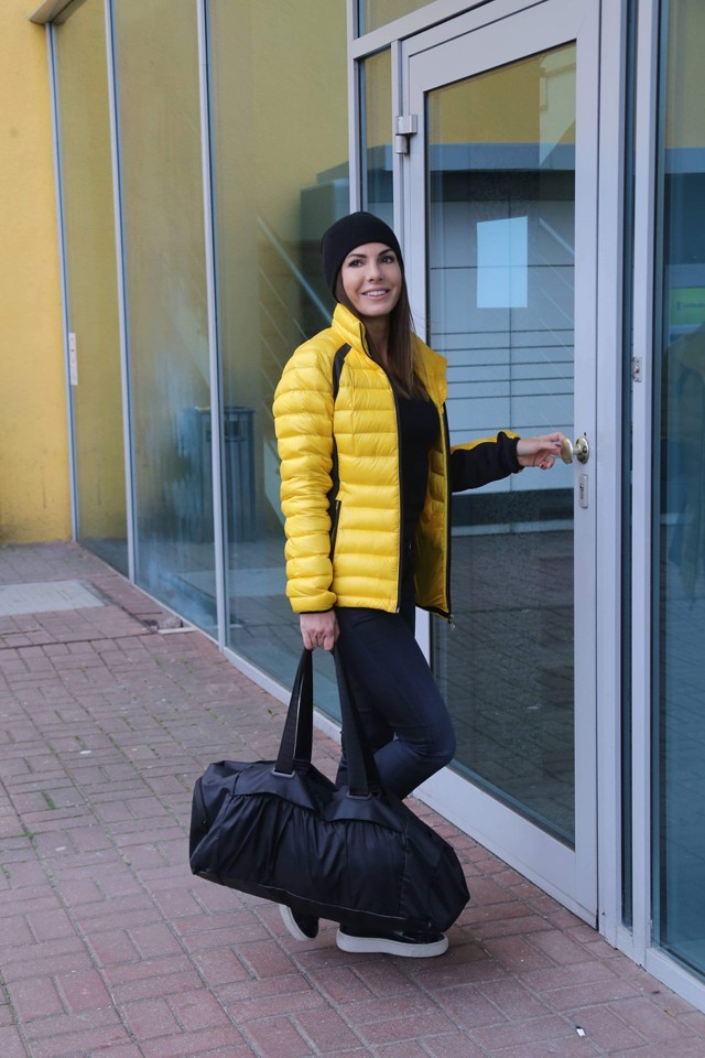 Szimonetta ma egy szuper kabátot mutat