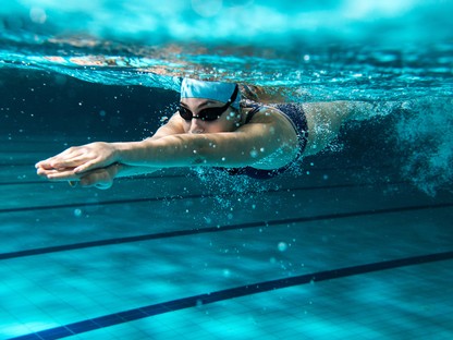 Kerülj bombaformába! Irány az uszoda!