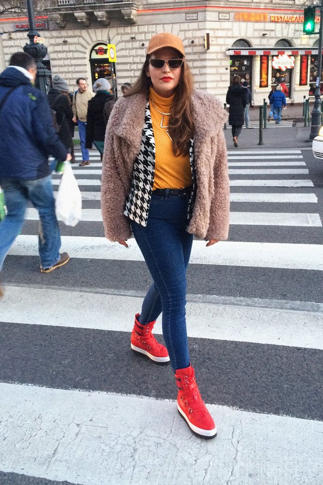 Farkas Éva összeállítása tökéletes ezekre a köztes napokra