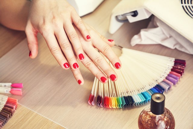 Hoppá! Te is allergiás lehetsz a géllakkra!