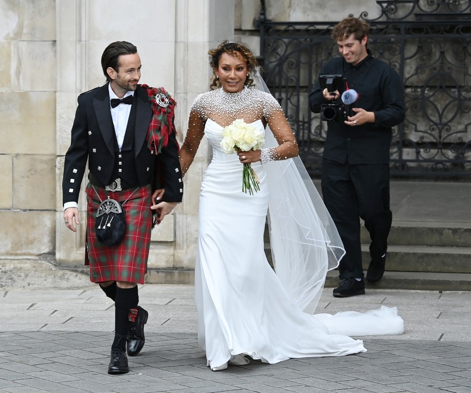 Mel B és férje,  Rory McPhee az esküvőjük napján