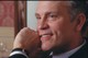A gondolatok mögötti vonzerő (2000): Owen Franken elkapott, félprofilos portréja egy egészen intim és barátságos oldaláról mutatja be John Malkovich-ot. Bár a vonásain már halványan felsejlenek a későbbi, tekintélyt parancsoló és érett karakter színészének jegyei, az elgondolkodó póz és a huncut félmosoly mégis tökéletesen megőrzi azt a közvetlen, intellektuális vonzerőt, amiért a közönség már a pályája kezdetén is rajongott. Ez a kép remek átmenet a lázadó fiatalság és aközött a stílusikon között, akivé az évek során vált a színész.