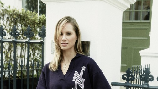 Molnár Nini romantikus szettje mindent visz