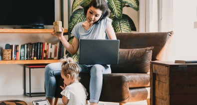 Karriert építenél, közben vágysz az anyaságra is, és félsz, hogy ez túl sok? Nem vagy egyedül 