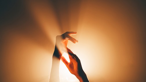 A tantra masszázs megfiatalíthatja az egész testet, gyógyír lehet krónikus betegségekre, és növelheti a szexuális tudatosságot - egy tantrikus masszőrrel beszélgettünk