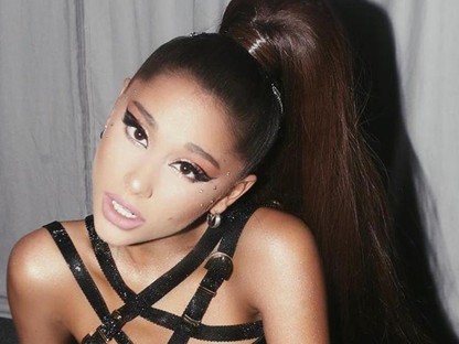 Ariana Grande teljesen elcsúfította magát halloweeni sminkjével