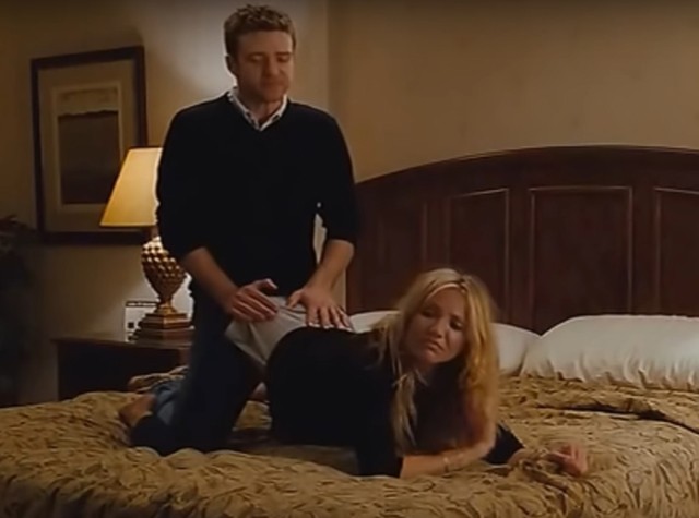 3 ok, amiért a ruhás szex igenis jó!