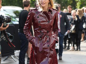 Poppy Delevingne kabátján viseli az ősz színét