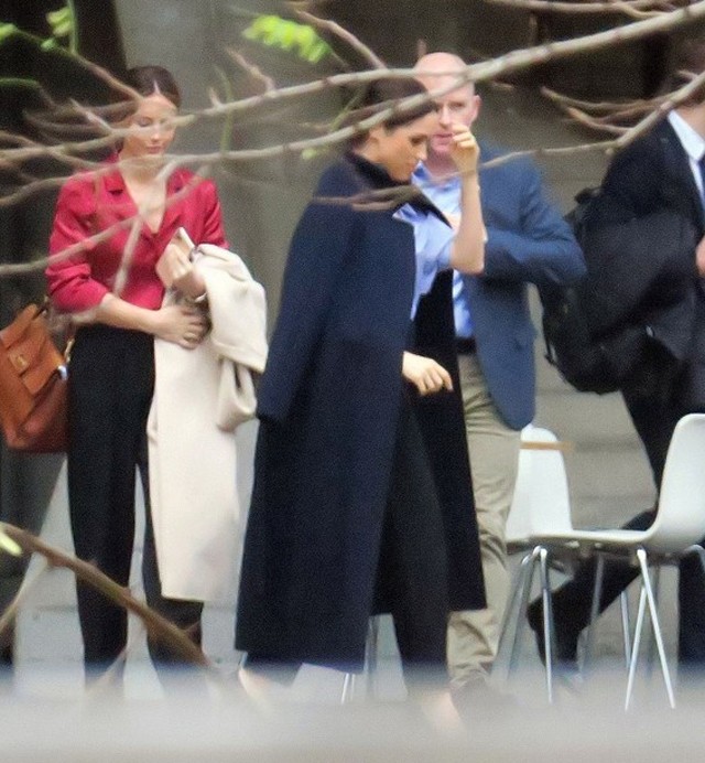 Meghan hercegnét szupersikkes szettben csípték el a paparazzik