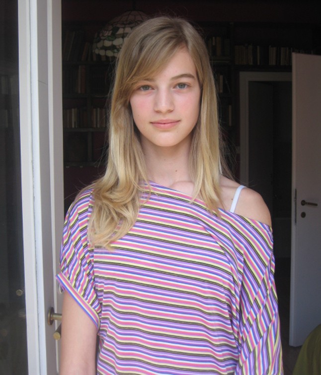 Axente Vanessa - Az első polaroidfotó 2009-ből