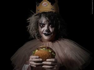 Bohócőrület a Burger Kingben! Riogass te is ingyen Whopperért a hétvégén!
