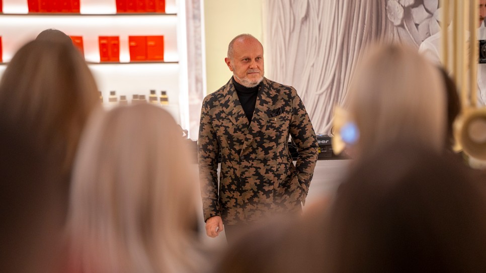 Sergio Momóval a Xerjoff parfüm alapítójával a GLAMOUR is készített exkluzív interjút a Belodore parfüméria nyitópartiján, amit a print magazinban lehet olvasni