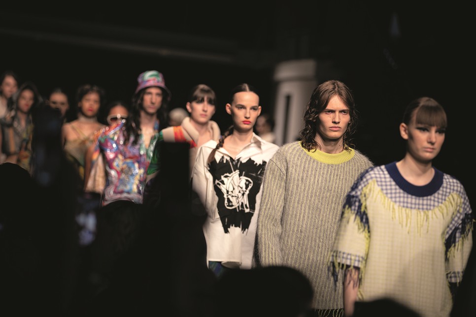 Szarvas Valentin, a MOME-n végzett divattervező kollekciója a Talents programon belül